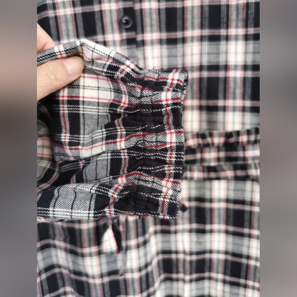 NWT Smash + Tess Remy Henley Romper Black Plaid size Large - Picture 4 of 10